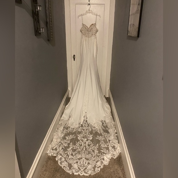 Sophia Tolli Australia Caspian Ivory wedding gown size 6 - Picture 7 of 12